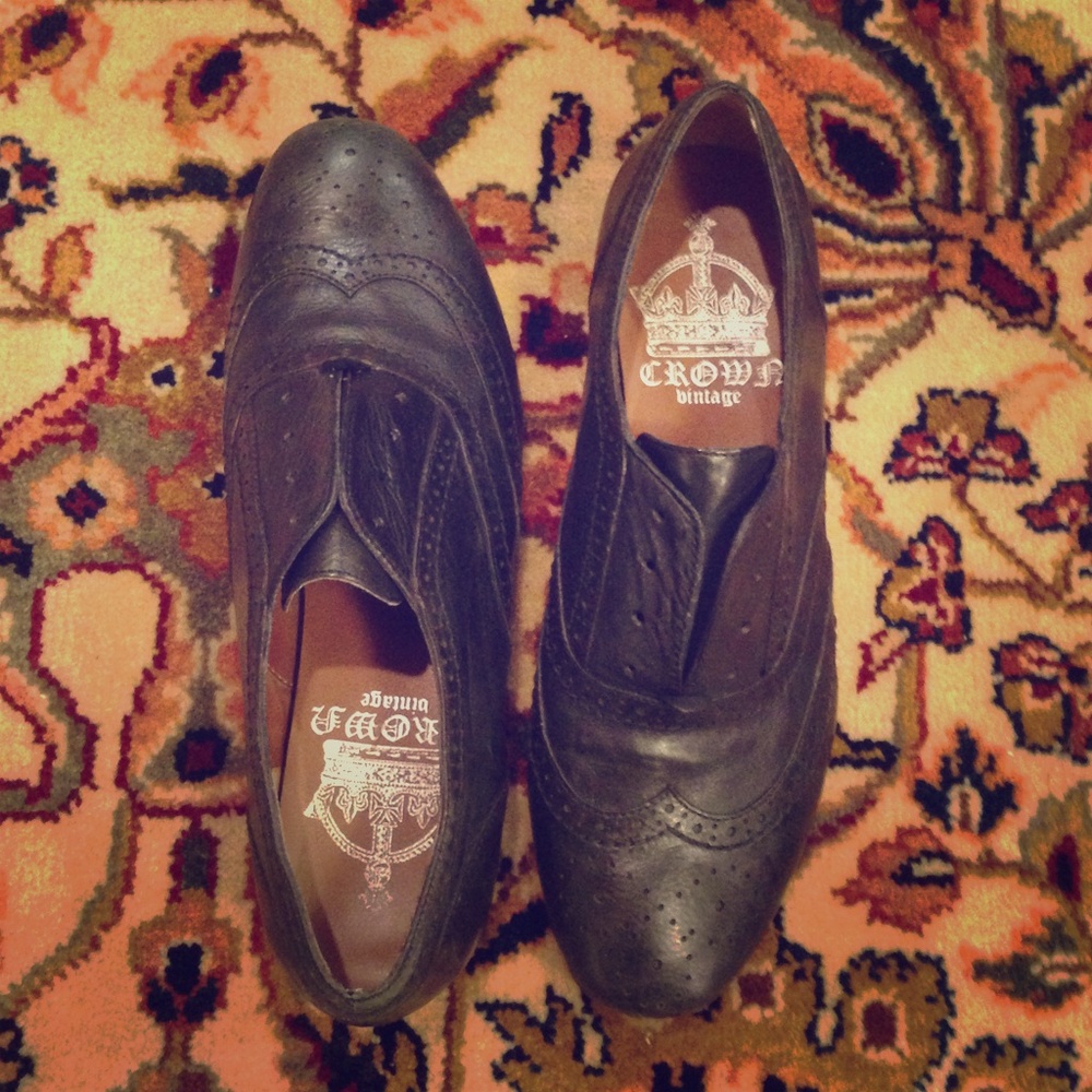 Crown Vintage Brown Loafers